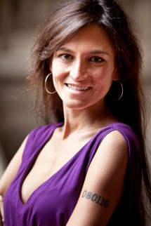 Jurei ter por companheiraA tua poberdade.