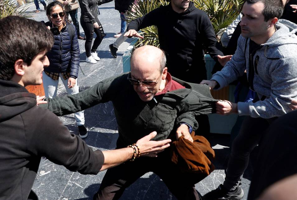 proetarras-san-sebastian-vox