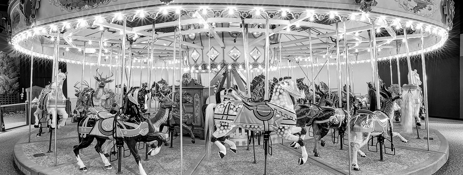 carousel-bw